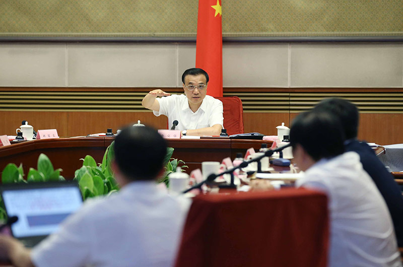 李克强：以更精准有效的举措推动经济实现升级官网(图1)