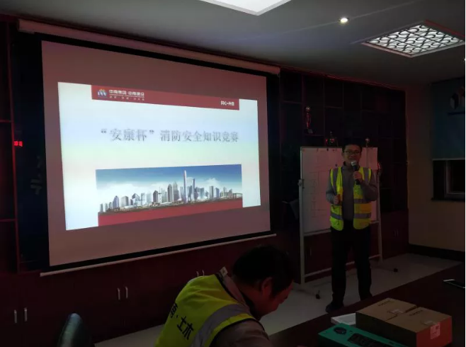做新时代的追梦人(图4) 做新时代的追梦人(图4)