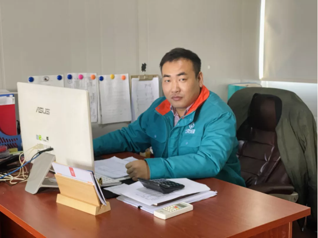 都别争了，他才是咱公司最会买东西的男人！(图1)